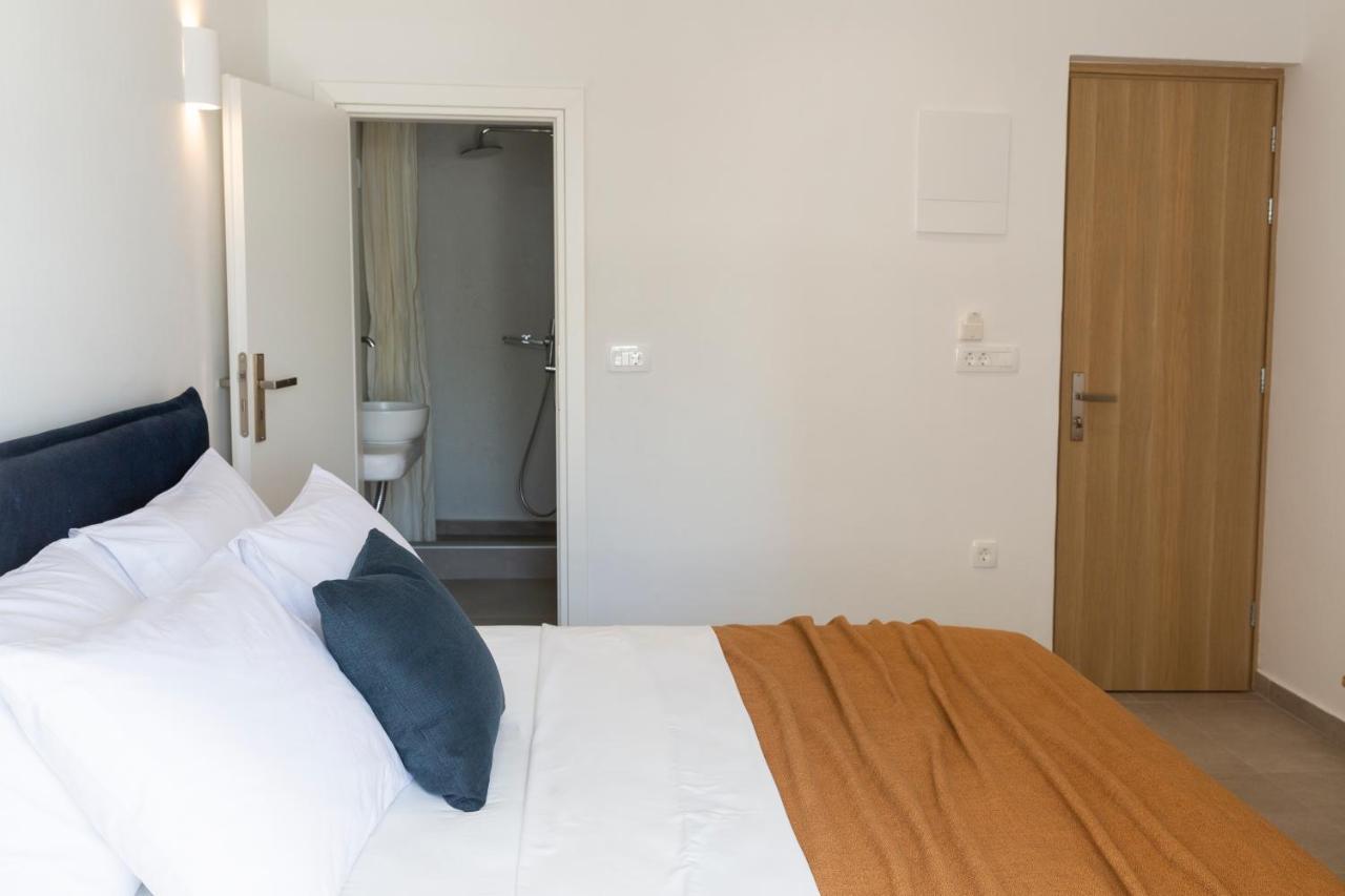 Asimina Hotel Firá Buitenkant foto